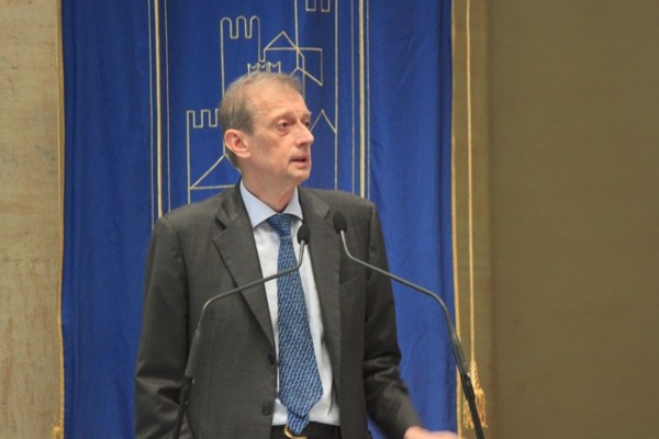 Fassino: “Economia della conoscenza e del sapere sono un punto di forza dello sviluppo delle città”