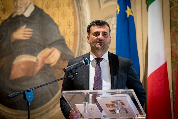 Decaro: “Senza i 300 milioni Imu-Tasi si profila taglio inaccettabile a risorse per servizi