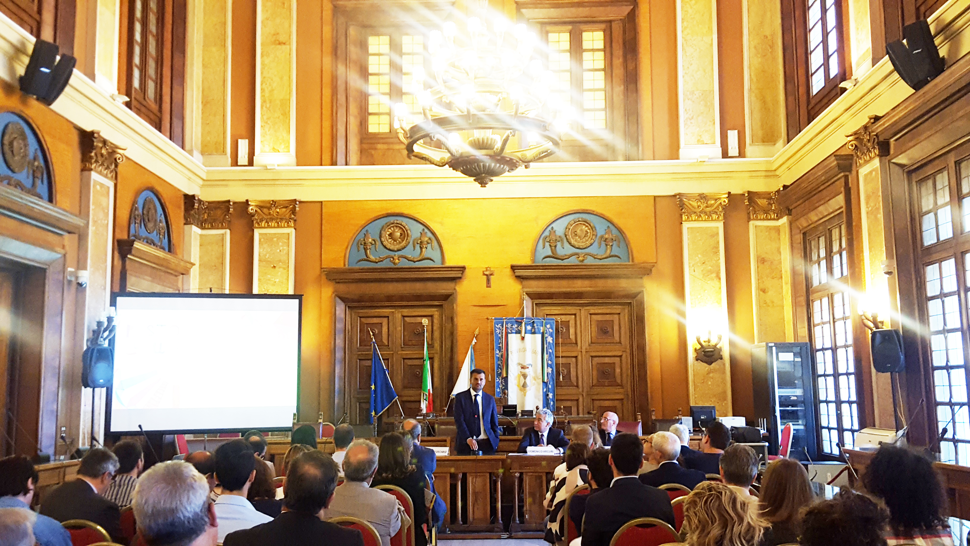 Il roadshow Invitalia-Anci fa tappa a Bari, Decaro: “Scommettiamo sulla capacità dei ragazzi di innescare sviluppo per il Mezzogiorno”