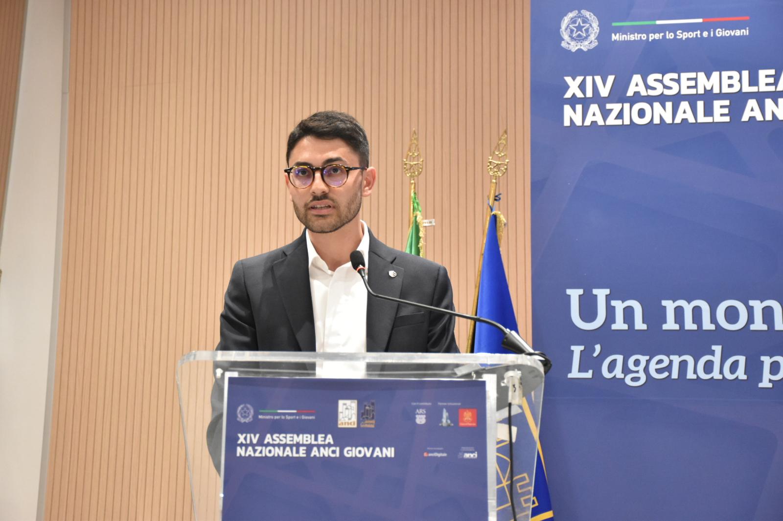 Carbone: “Osiamo nelle nostre scelte, faremo di tutto per riportare i giovani dentro la politica”
