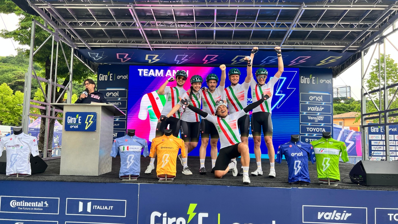 Il modello Vicenza al Giro-E e al Giro d’Italia insieme al team ANCI