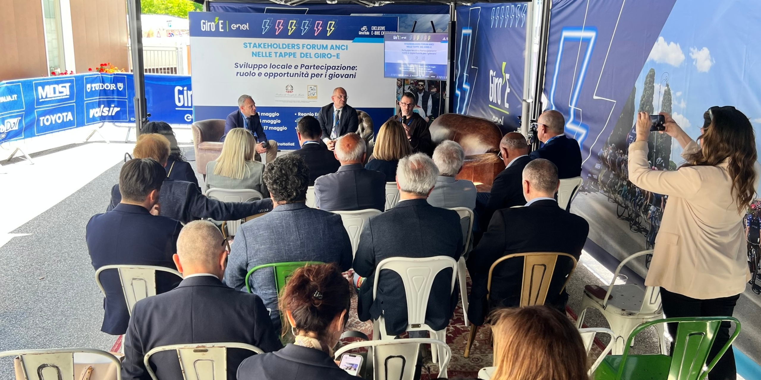 Giovani, territori e grandi eventi: l’impegno di ANCI anche al Giro Next Gen