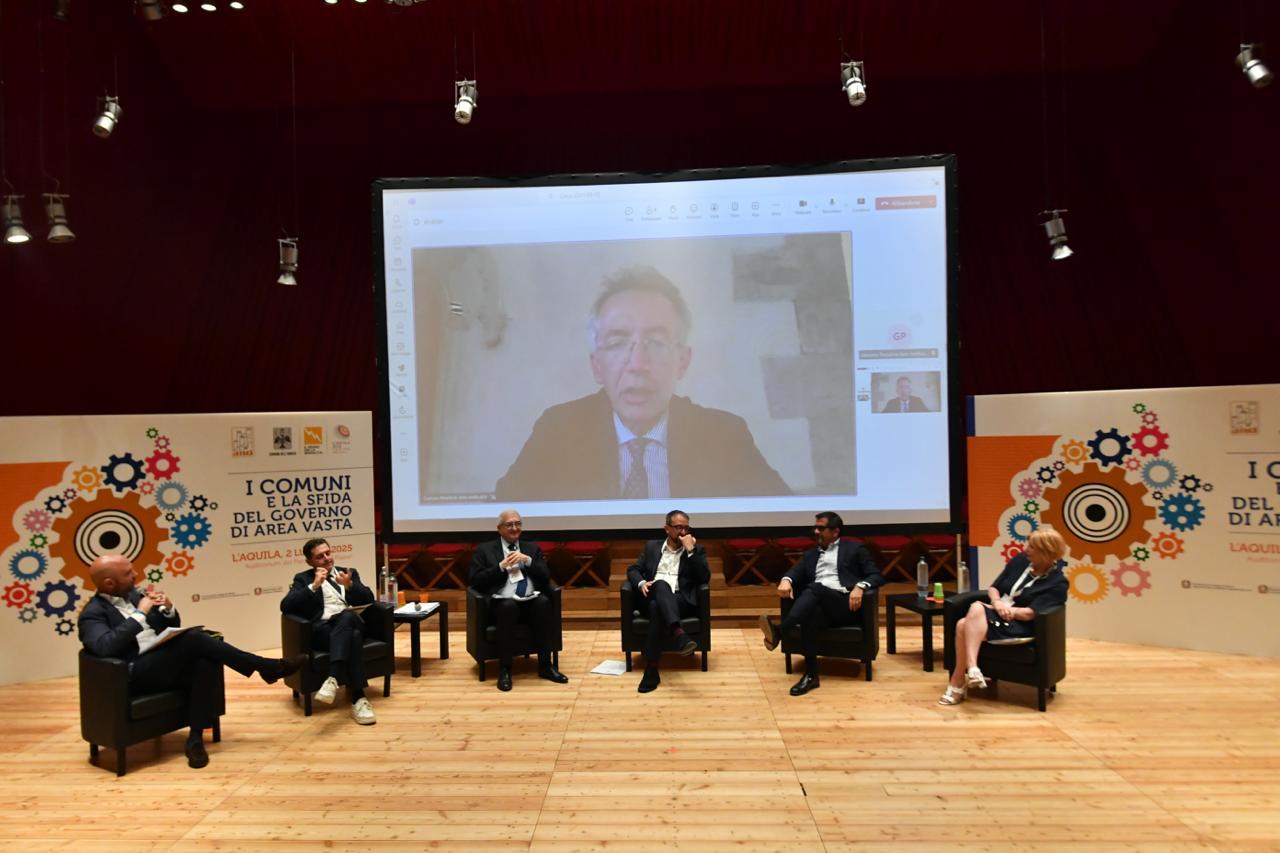 Città medie, Manfredi: “Un ruolo strategico per la pianificazione territoriale di area vasta”