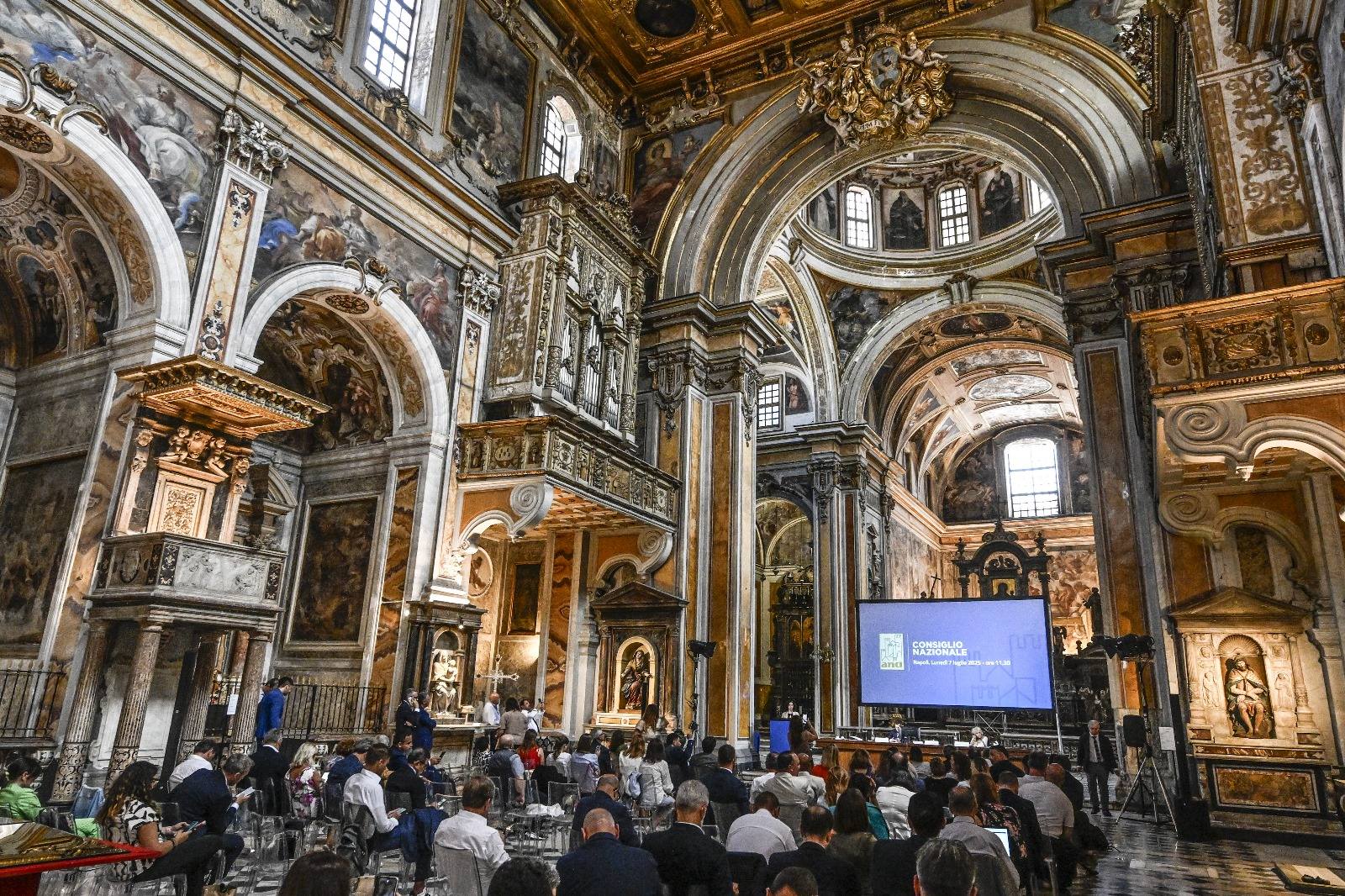 Consiglio nazionale, definito priorità per Legge bilancio, rilancio investimenti e autonomia Comuni