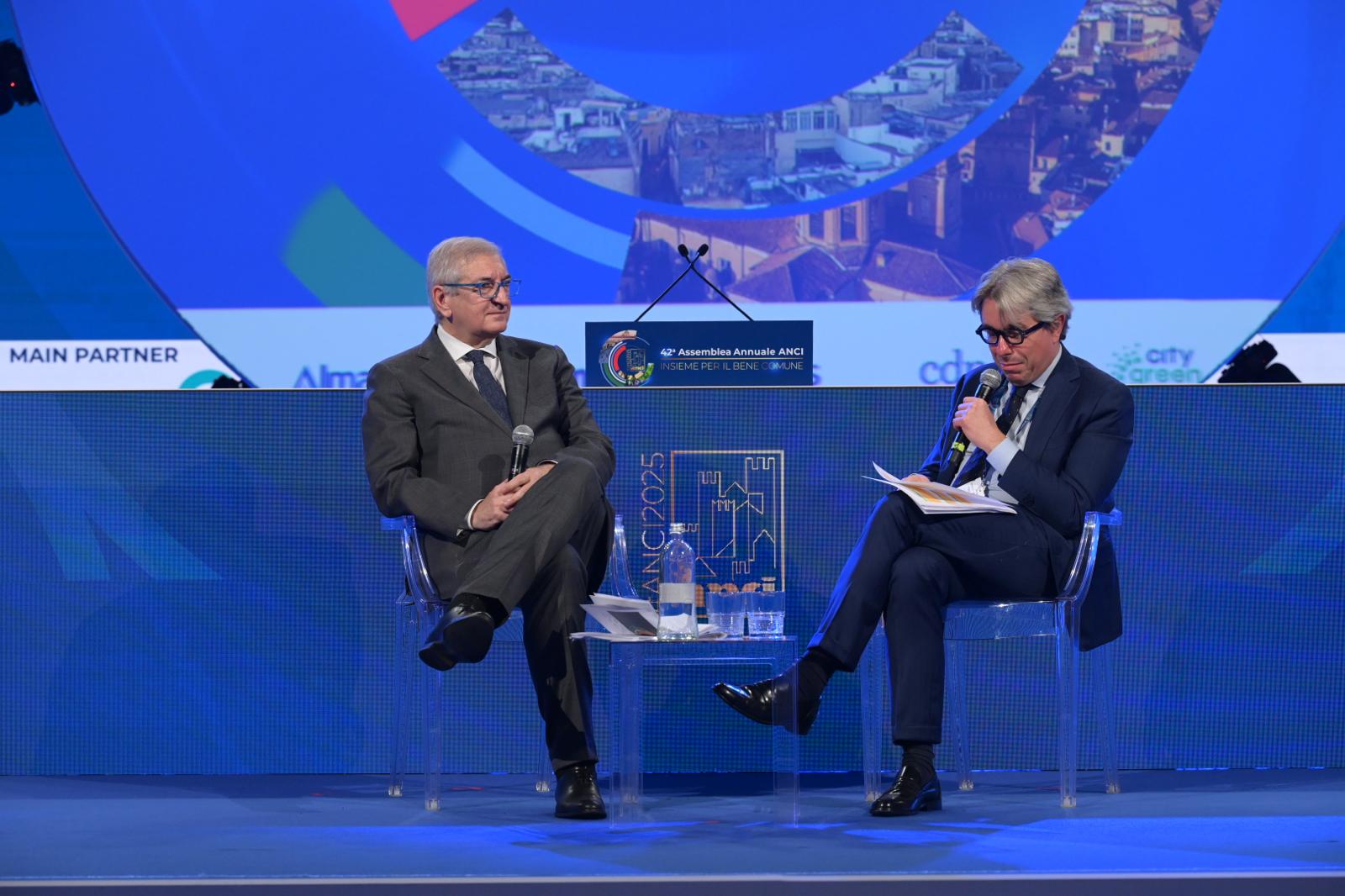 Foti: “Stiamo verificando con Anci l’esatta esecuzione dei progetti non conclusi del Pnrr”