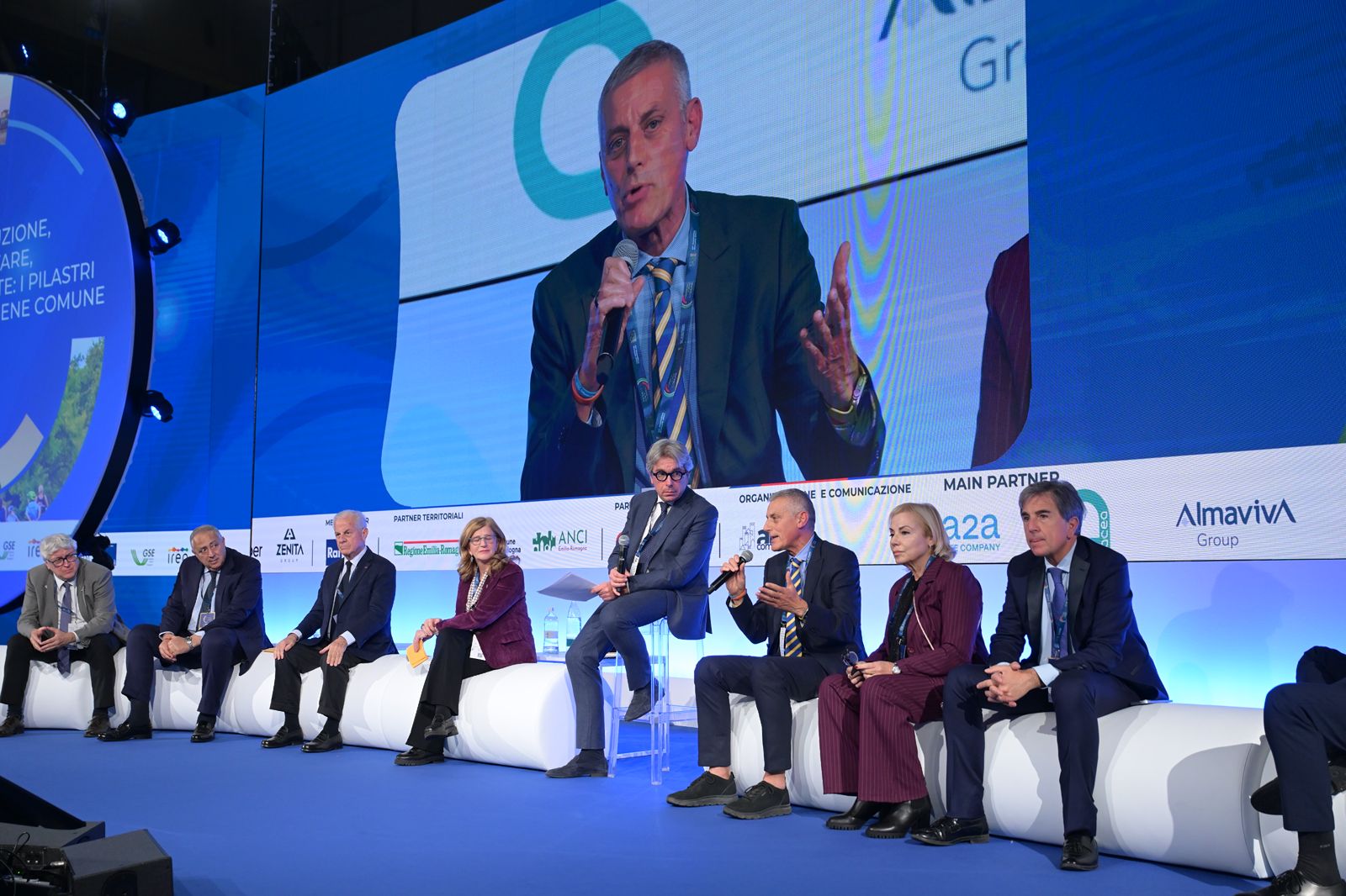 Istruzione, welfare e salute pilastri del bene comuni, le esperienze dei governi locali