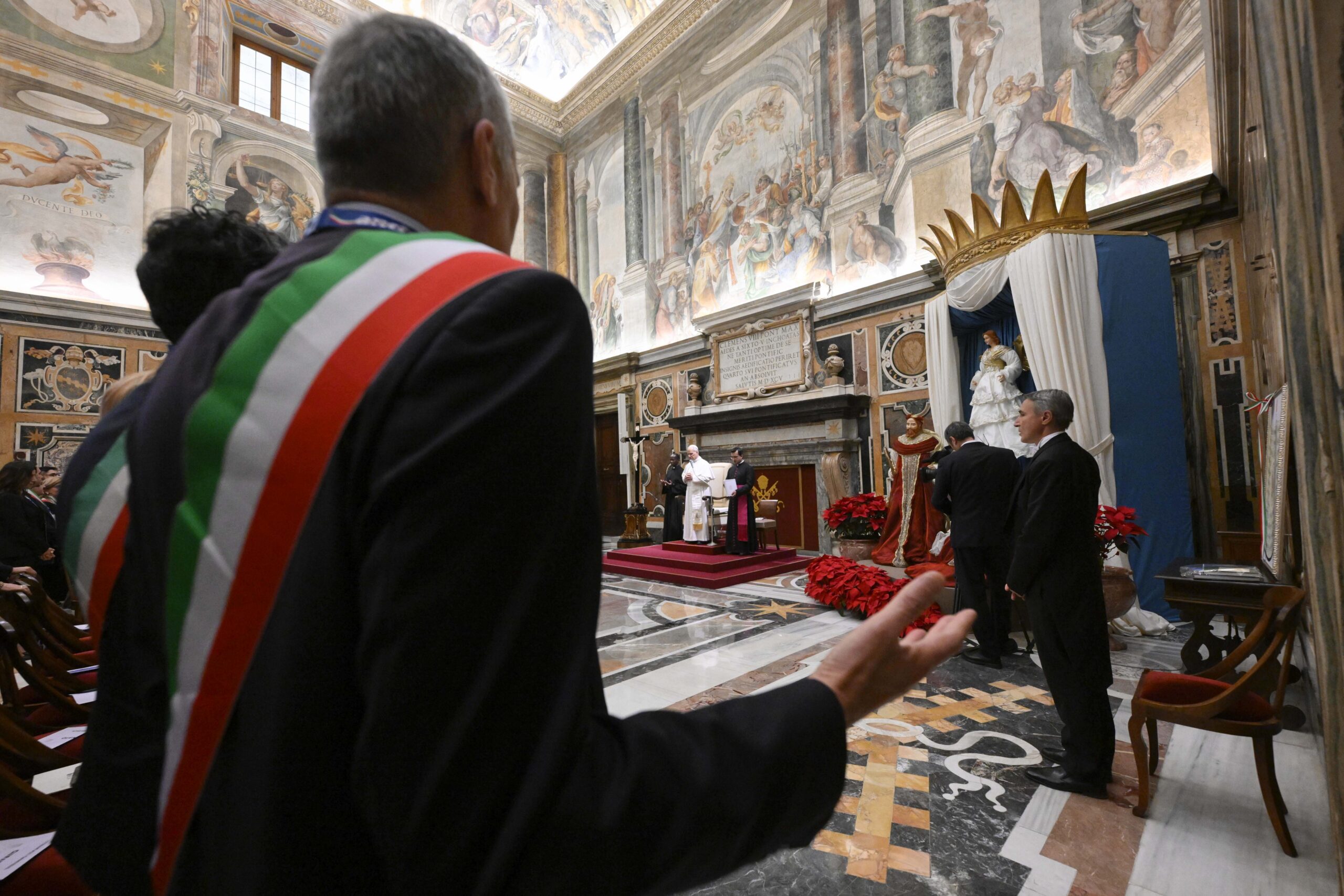 Anci da Papa Leone XIV, Manfredi: “Nostro dovere di sindaci è non lasciare indietro nessuno”