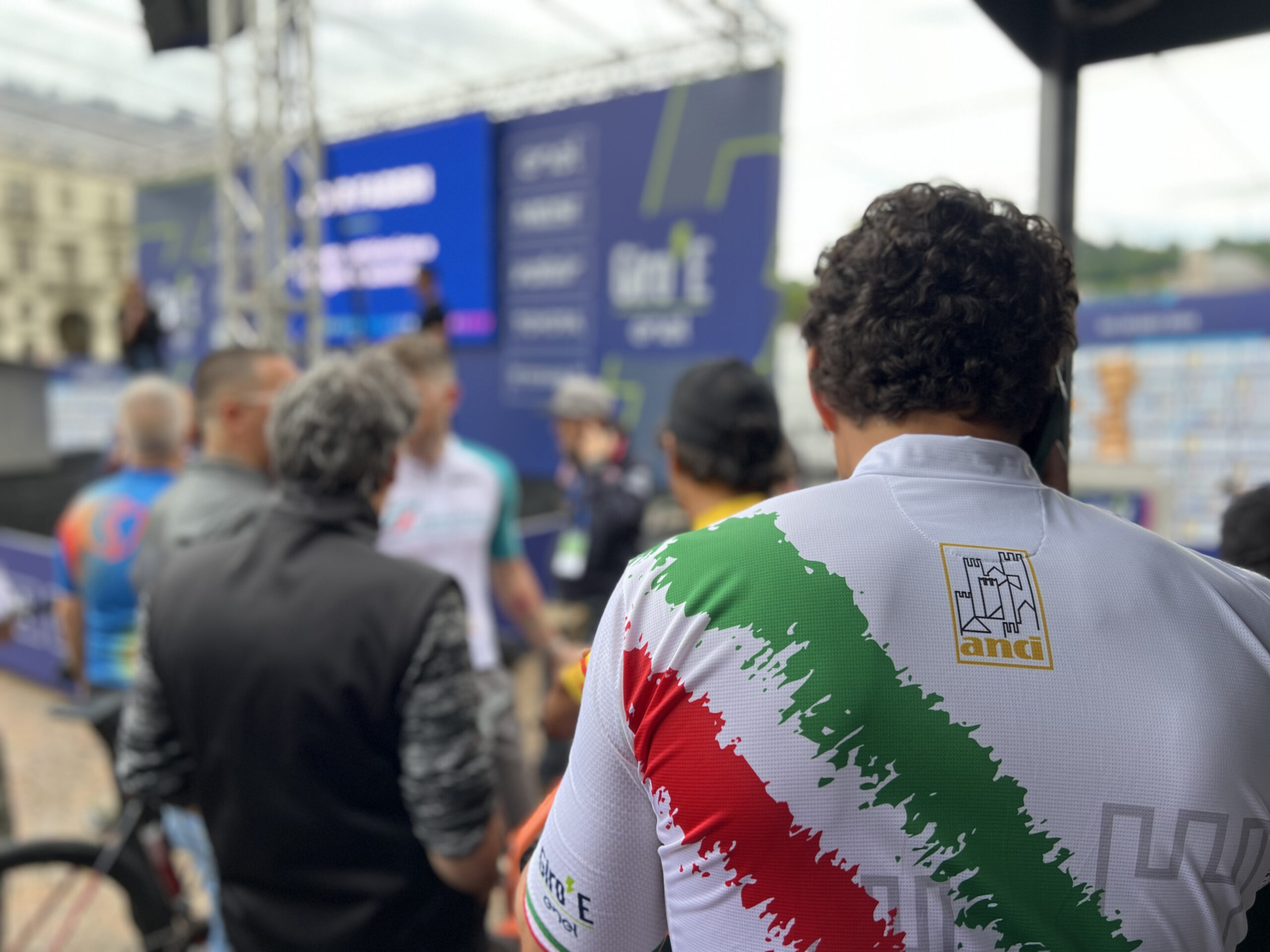 Oggi tappa a Cherasco per il Giro-E con il workshop Anci su sostenibilità e valorizzazione risorse
