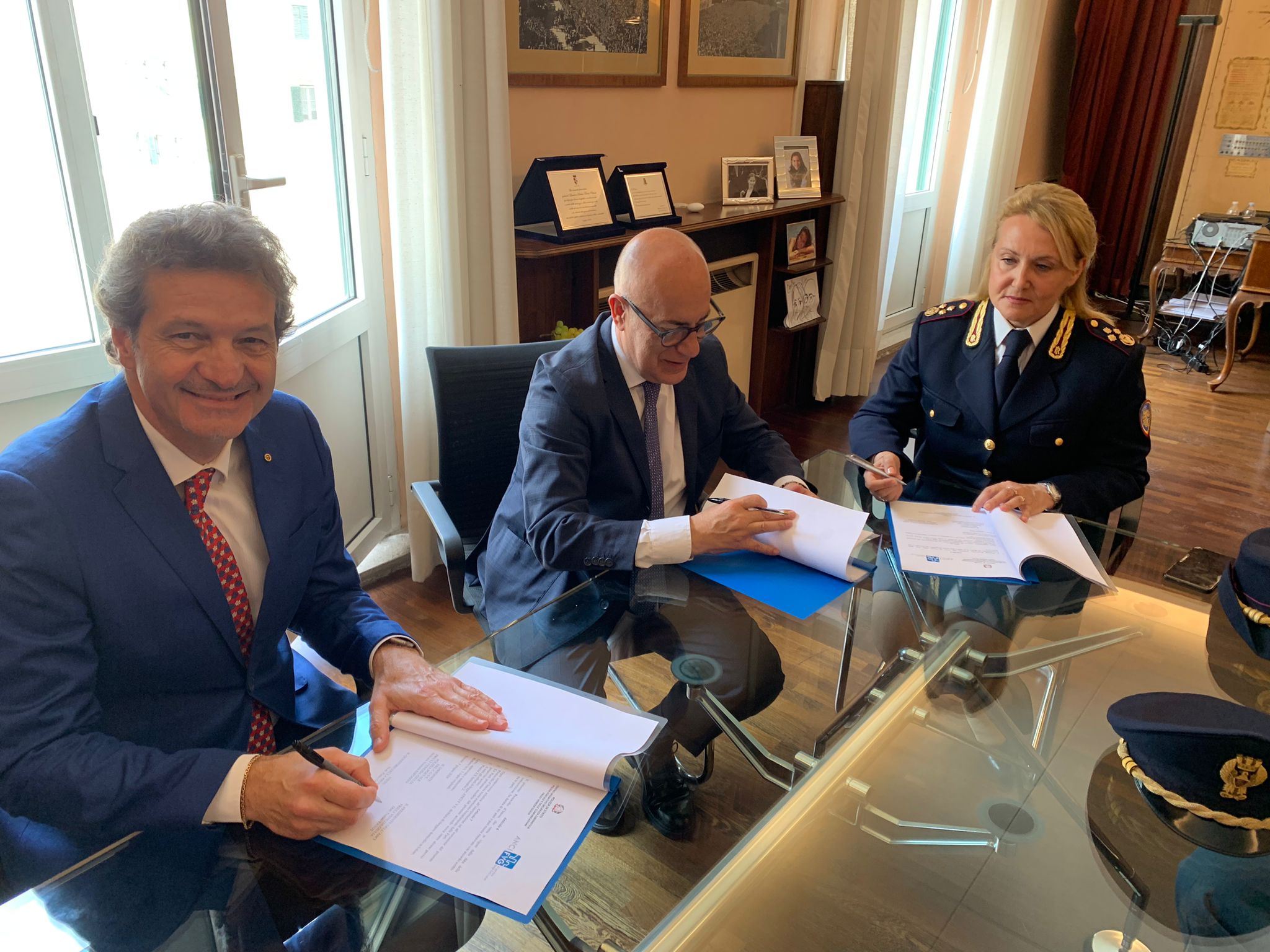 Cyber sicurezza, firmato protocollo d’intesa tra Polizia di stato e Anci Friuli-Venezia Giulia
