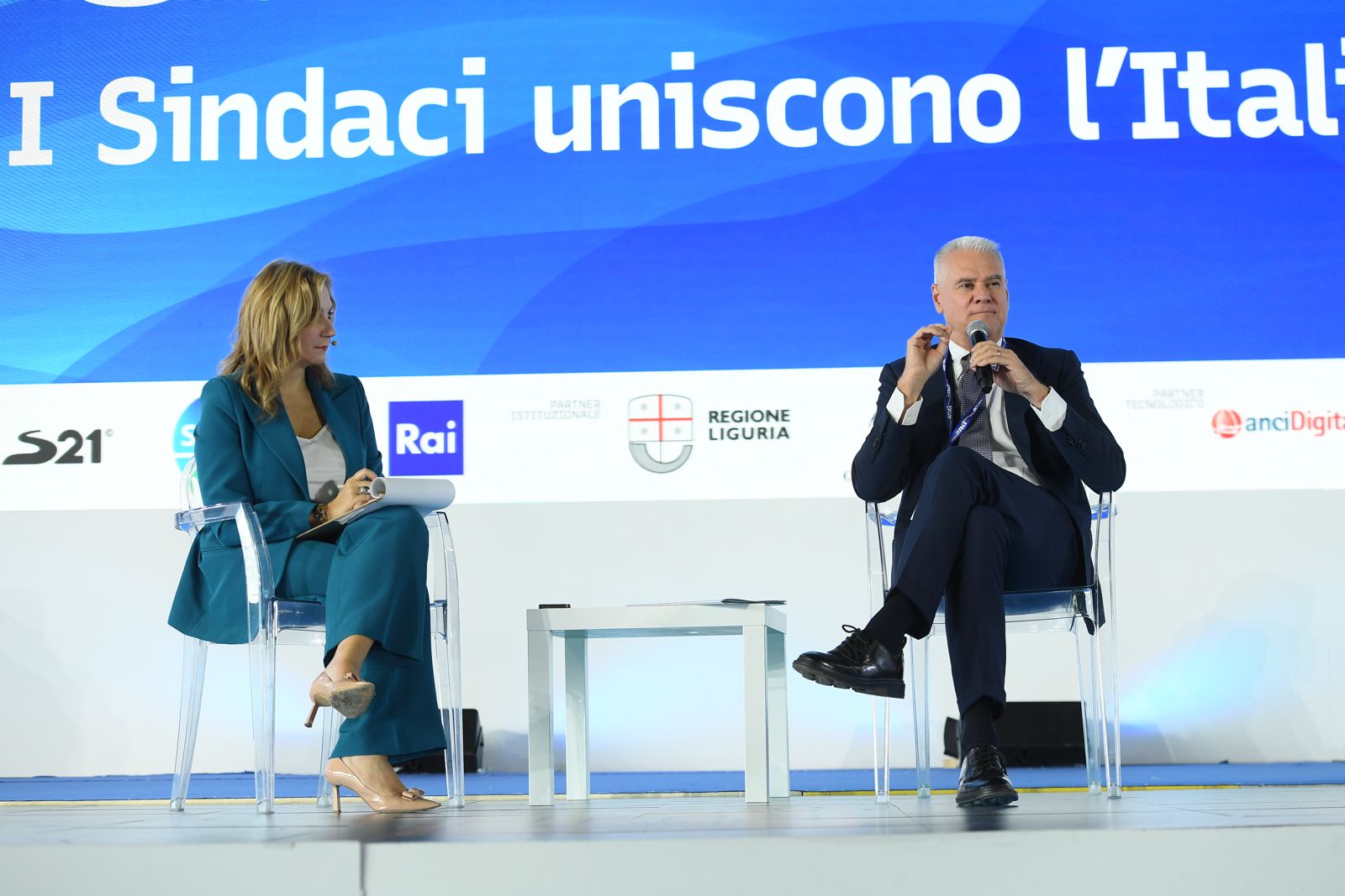 Zangrillo: “Pnrr sfida essenziale, agli enti locali le competenze e le risorse necessarie”
