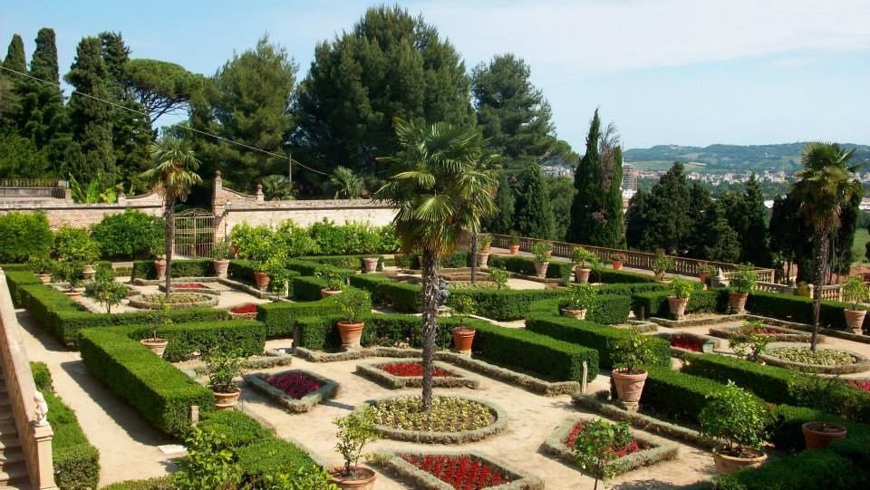 Webinar su avviso Mic Pnrr: restauro e valorizzazione parchi e giardini storici