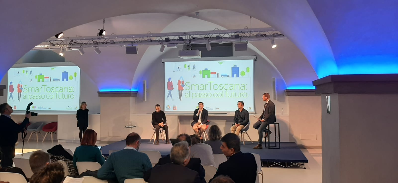 SmarToscana, l’innovazione nei Comuni: dal Pnrr all’intelligenza artificiale
